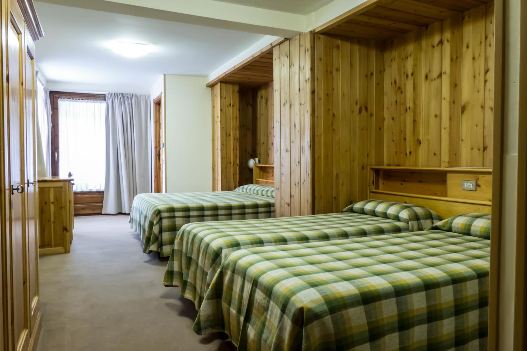Hotel Valdotain Villeneuve Zewnętrze zdjęcie
