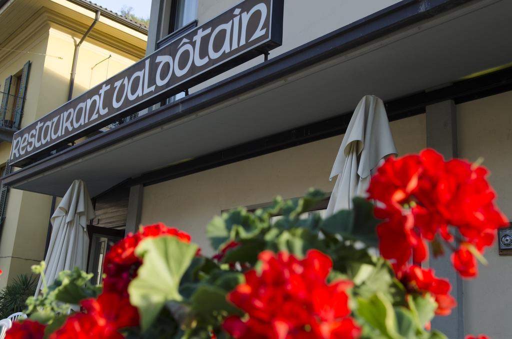 Hotel Valdotain Villeneuve Zewnętrze zdjęcie
