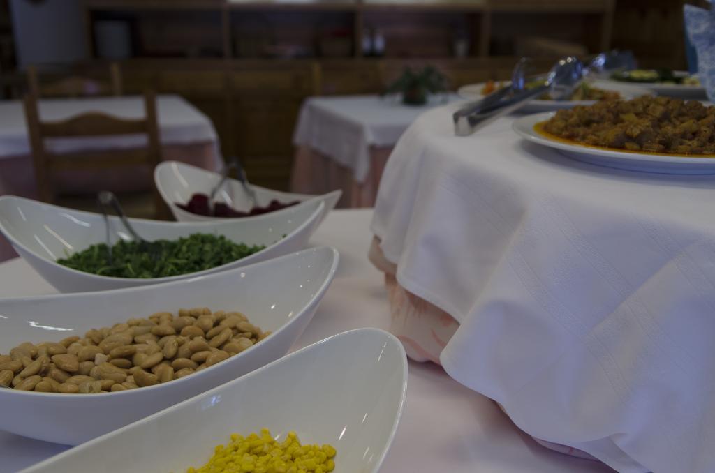Hotel Valdotain Villeneuve Zewnętrze zdjęcie